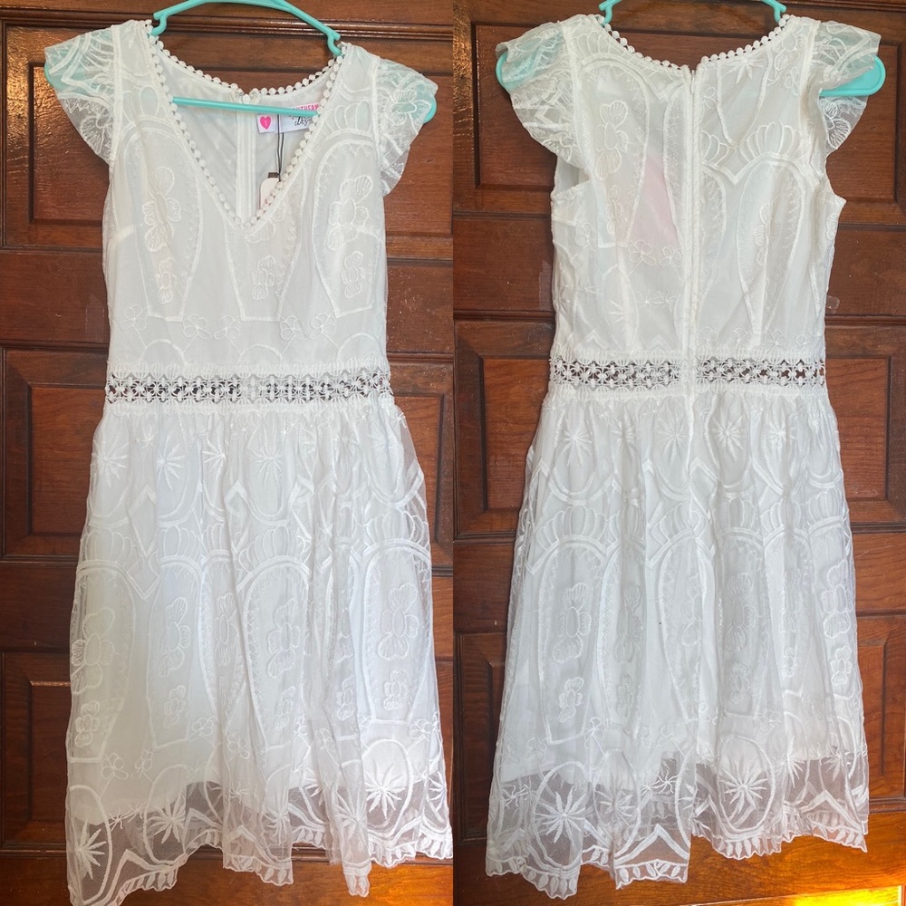 “Twirl You Around” White Dress - Southern Fried Chics Bridal Collection - Small - Picture 1 of 2